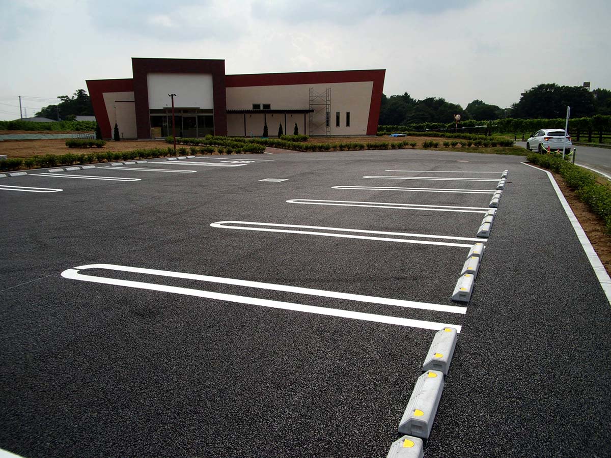 駐車場舗装工事
