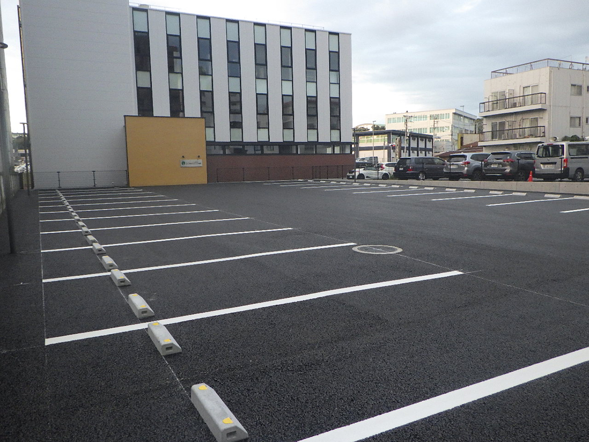 駐車場舗装工事